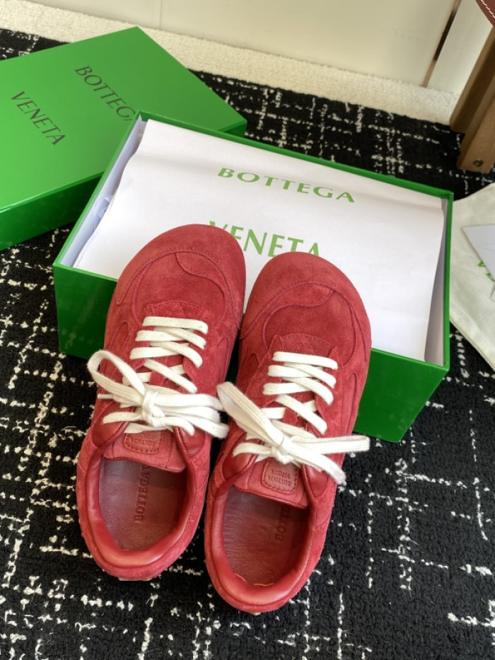 b0tt*ga Ven*ta  sneaker