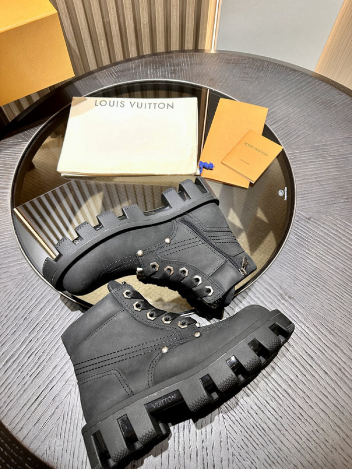 LV BOOTS FOR-LV152