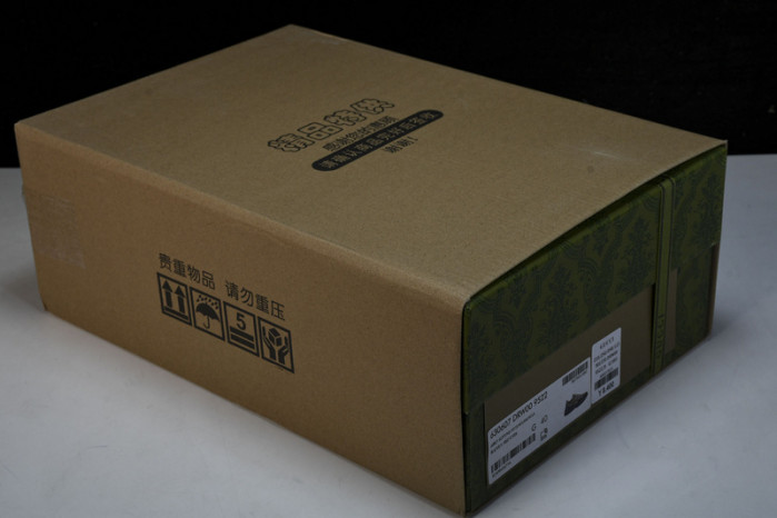 Gv*c  sneaker