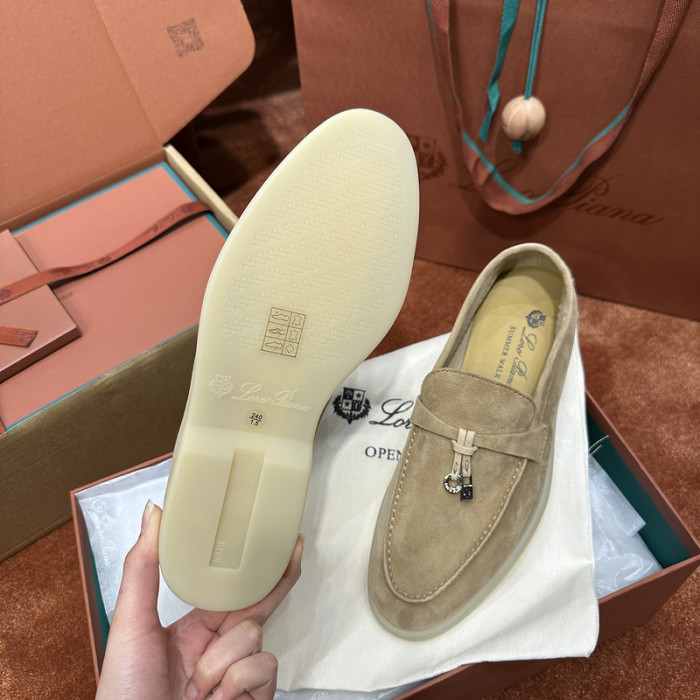 L0R0 P1ANA SNEAKER