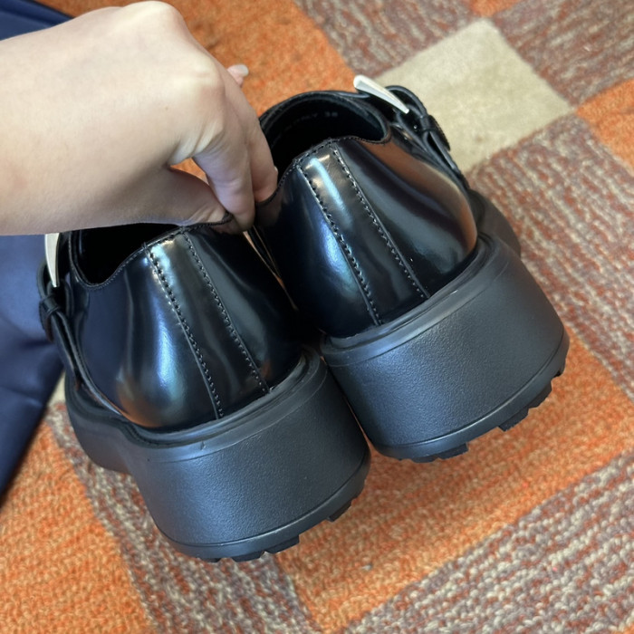 PRA shoes
