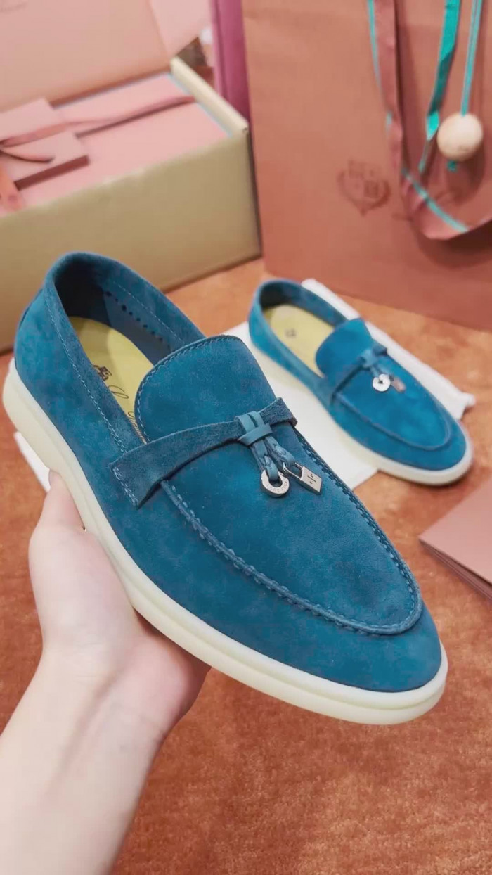 L0R0 P1ANA SNEAKER