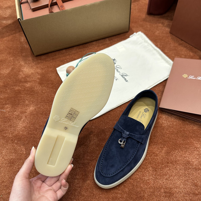 L0R0 P1ANA SNEAKER