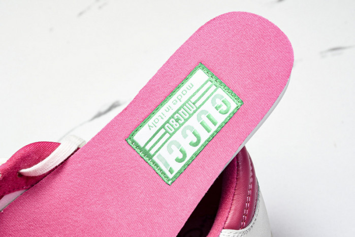 Gv*c sneaker
