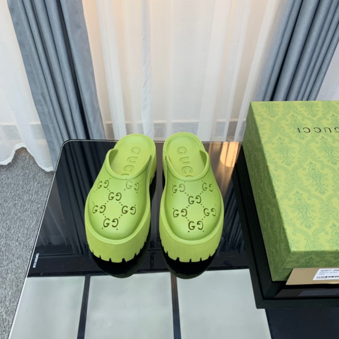 Gv*c slippers