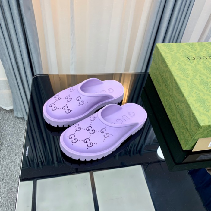 Gv*c slippers
