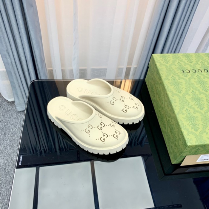 Gv*c slippers