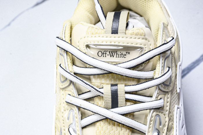OF C/O  SNEAKER  FOR-022301