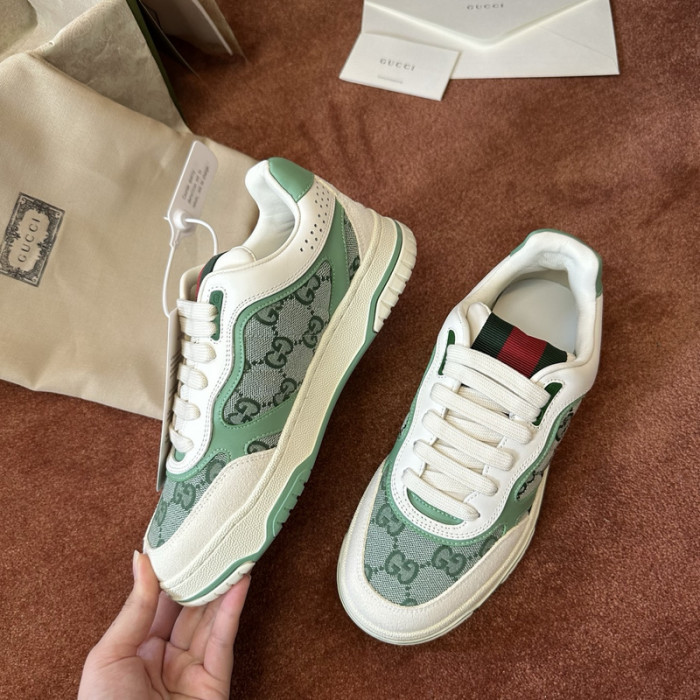 Gv*c sneaker