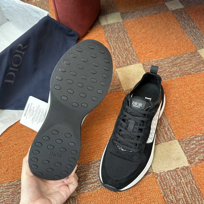 D10R B25 SNEAKER B25-08