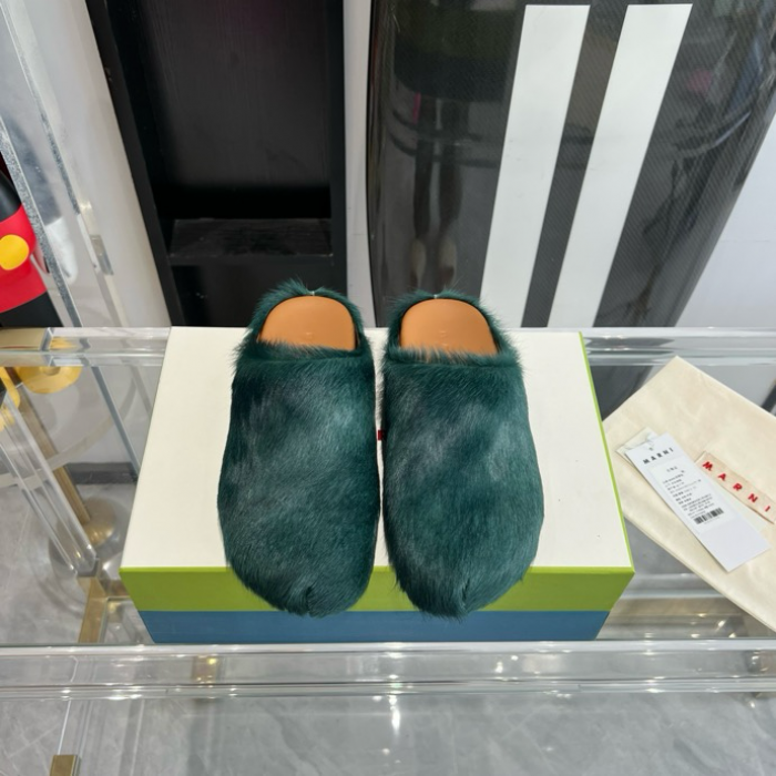 MARNI *  070811