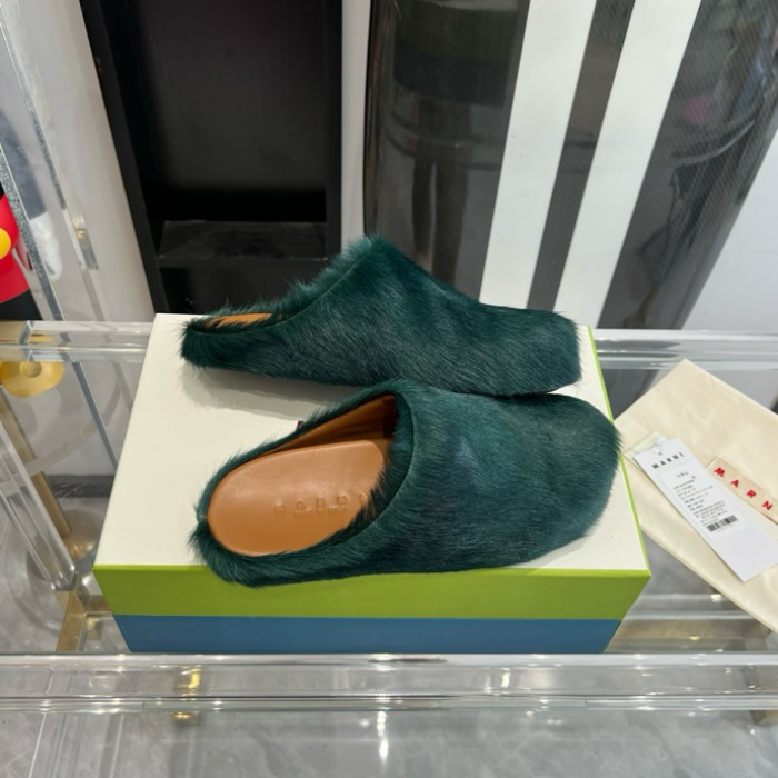 MARNI *  070811