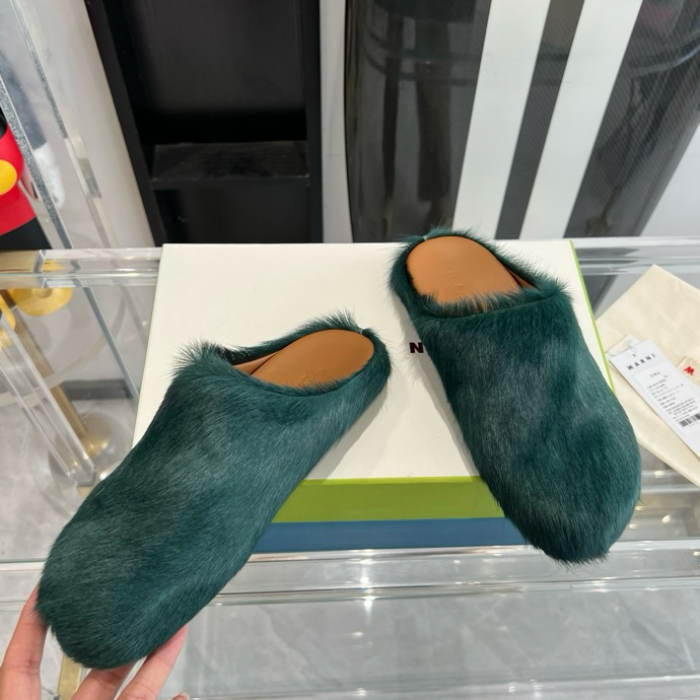 MARNI *  070811