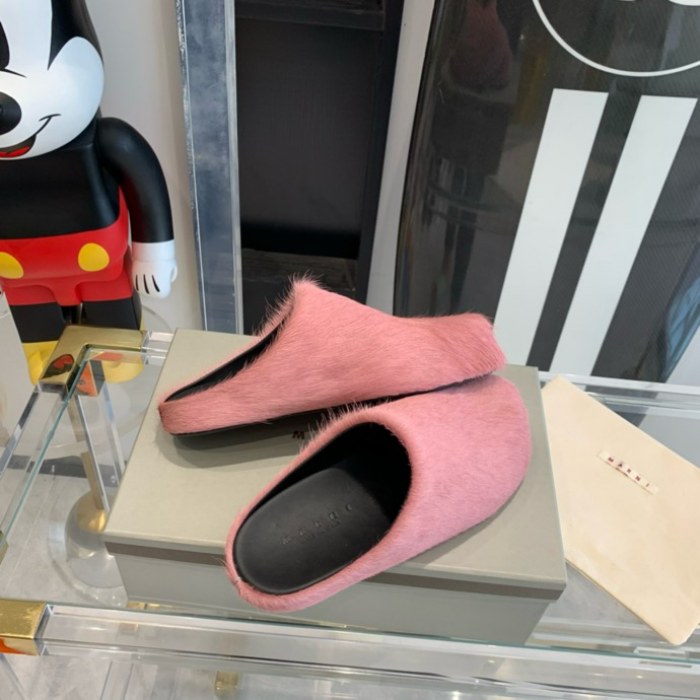 MARNI *  070812