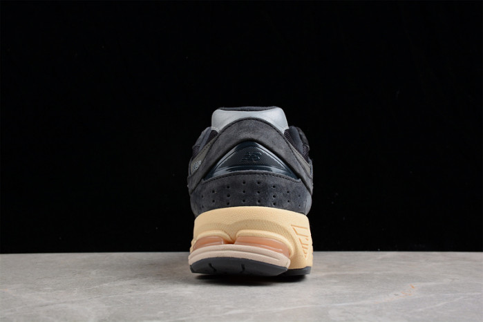 New* Balance WL2002 M2002RHO