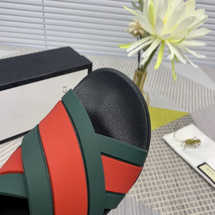Gv*c slippers