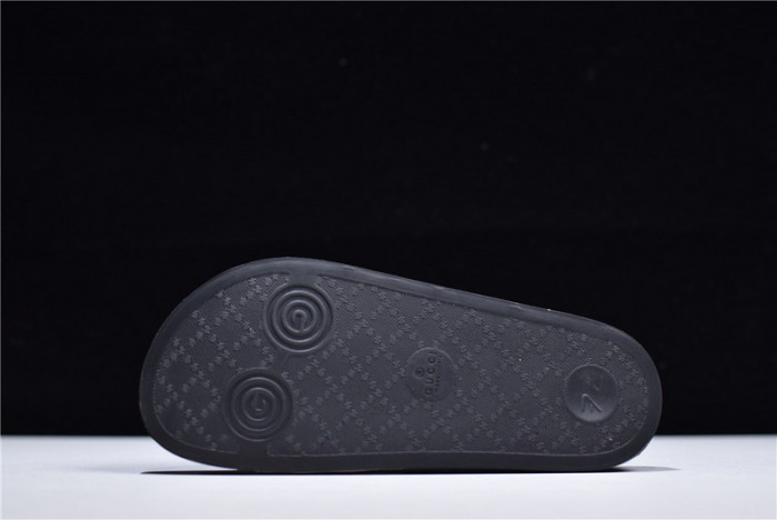 Gv*c slippers