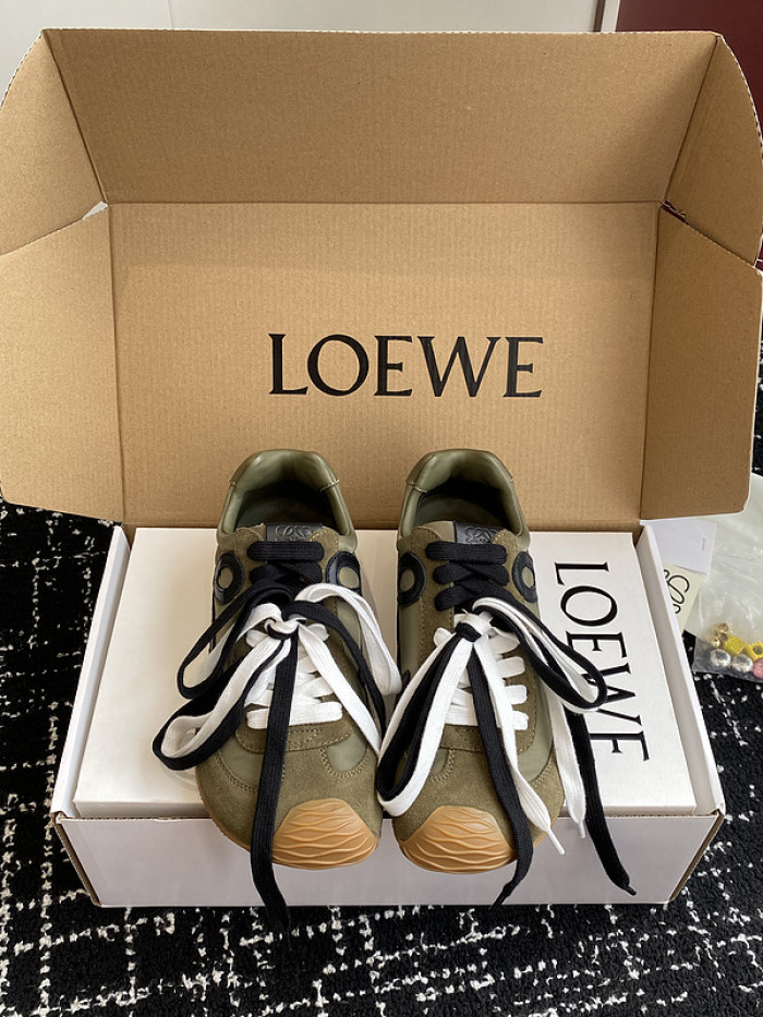 L*0ewe Ballet Runner LW-FOR19