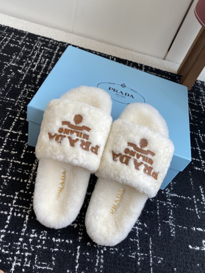 PRA*DA  SLIPPERS