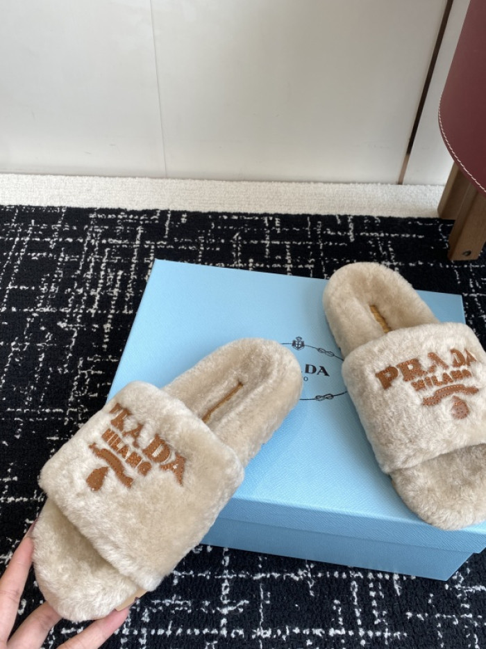 PRA*DA  SLIPPERS