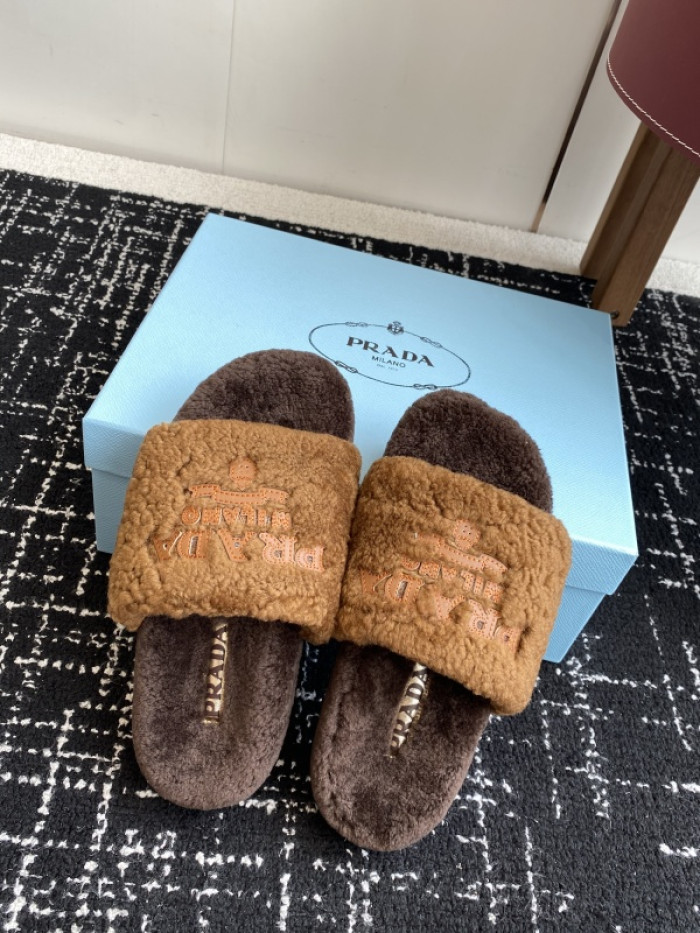 PRA*DA  SLIPPERS