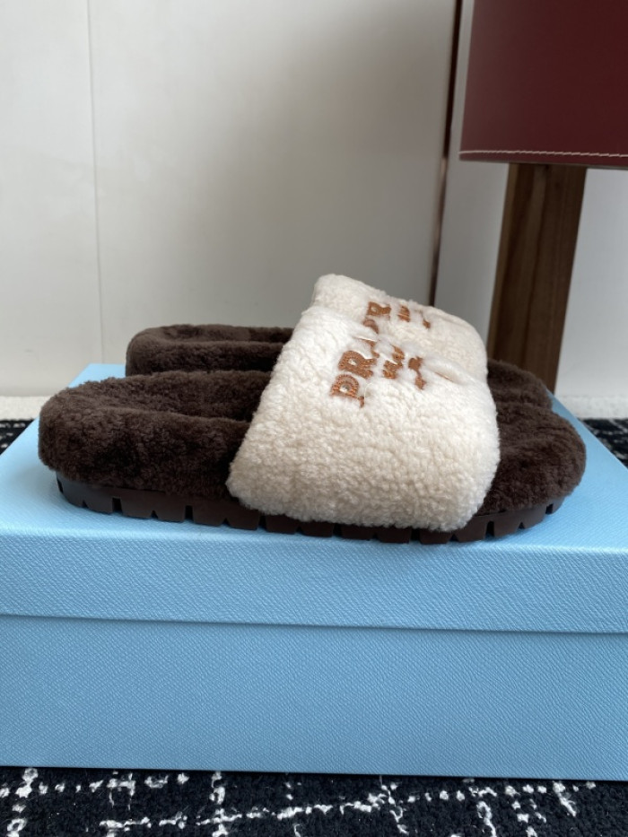 PRA*DA  SLIPPERS