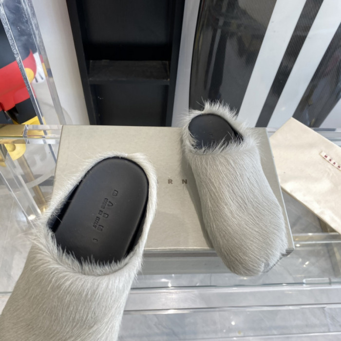MARNI *  070803