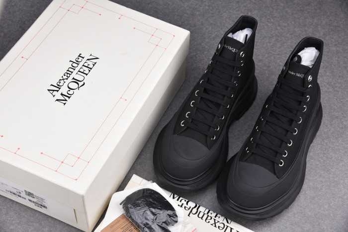 MQ Sneakers