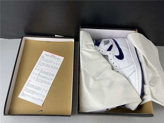 AIR Jordan 1 Retro Metallic Navy (2016) 555088-106