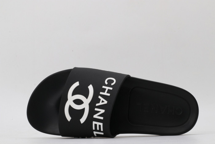 CH*NEL SLIPPERS