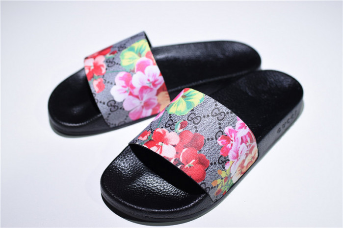 Gv*c slippers